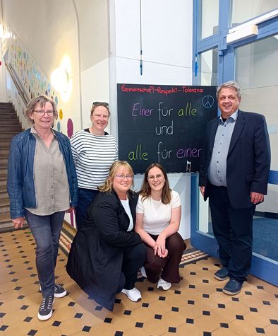 Gruppe der Schule und RC, sowie Kollegen der BAG EJSA